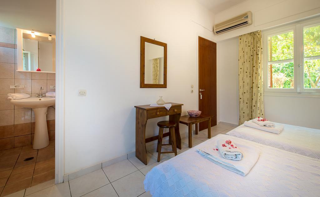 Physis Studios Vasilikí Pokoj fotografie